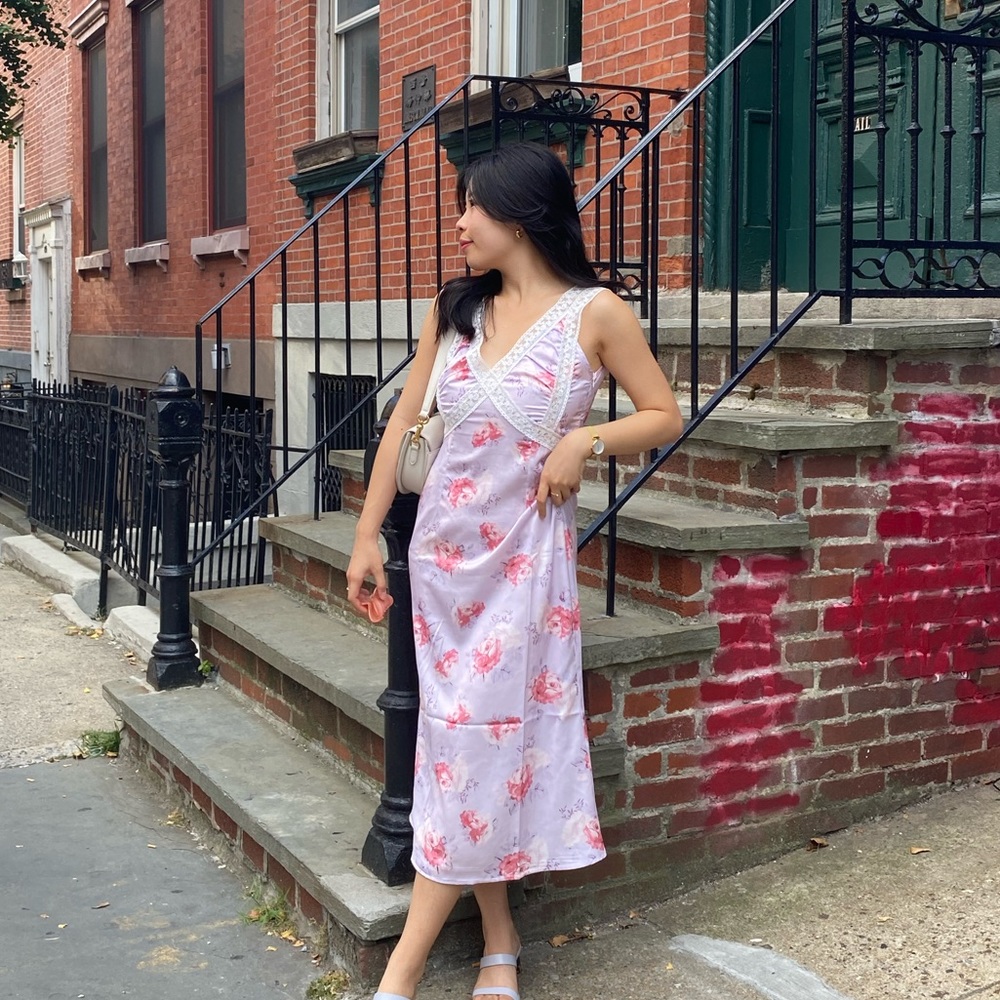 Rihoas Floral Dress in size small.